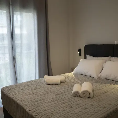 Urban Nest Faliro דירה